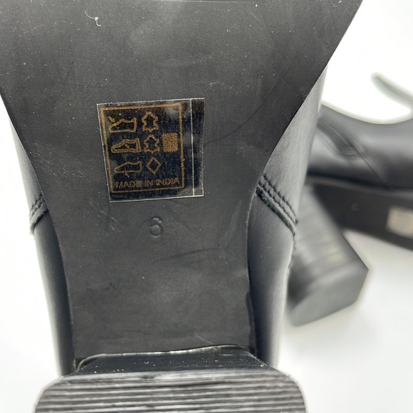 Nasty Gal Curve The Haters Two-Tone Leather Ankle Boots - Picture 8 of 13